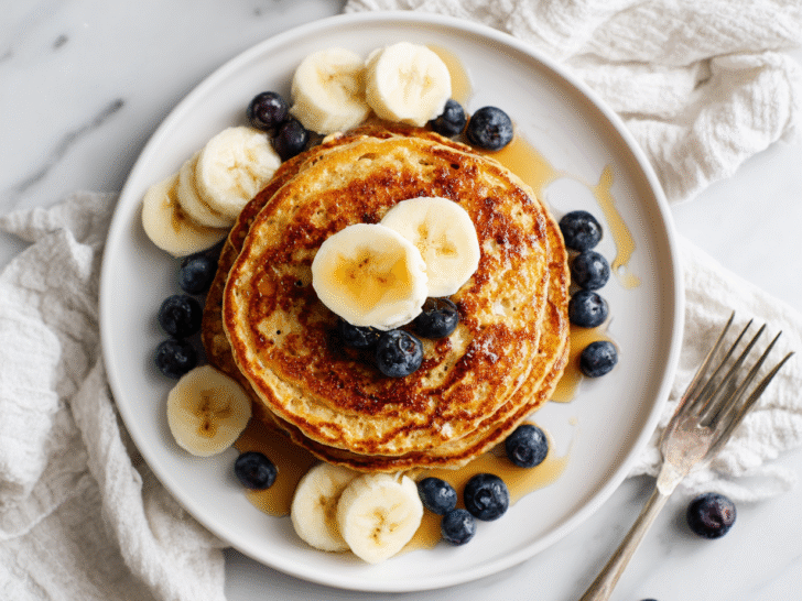 Delicious Buttermilk Oatmeal Pancakes Recipe!