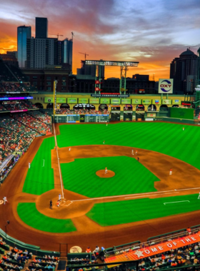 Houston Zoo Entrance "Entrance to the Houston Zoo, marked by lush greenery and visitors arriving to explore diverse wildlife exhibits."