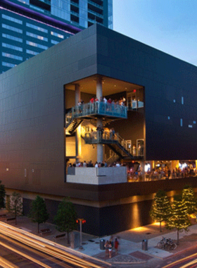 Live music at ACL Festival: A vibrant scene from the Austin City Limits (ACL) Festival, with a crowd enjoying live music on a sunny day. The festival showcases a variety of artists and genres, celebrating Austin’s musical heritage.