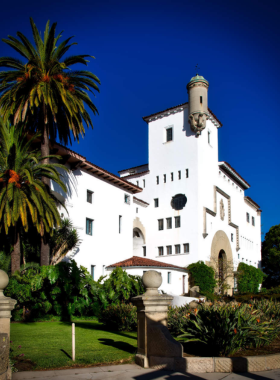 santa-barbara-county-courthouse-architecture This image shows that the Santa Barbara County Courthouse is a beautiful Spanish-Moorish building, offering impressive murals, tile work, and a stunning view of the city from its clock tower.